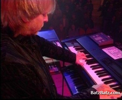 Rick Wakeman - The Legend - Live in Concert 2000 (DVD5)