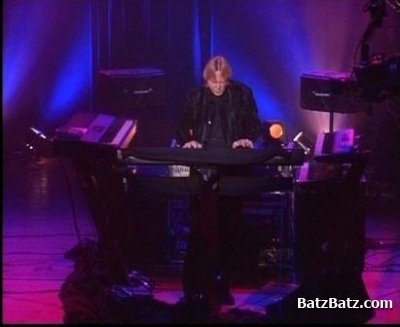 Rick Wakeman - The Legend - Live in Concert 2000 (DVD5)