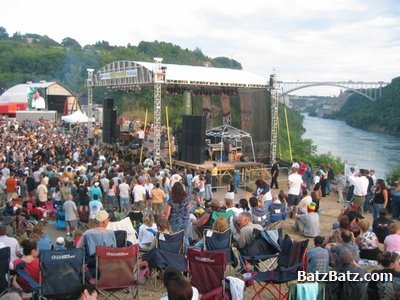 ZZ Top - Live In Lewiston 2011 (bootleg) ZZ Top - Live In Lewiston 2011 (bootleg)