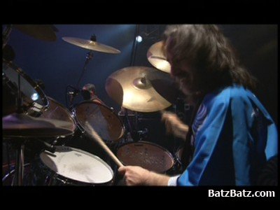 Premiata Forneria Marconi (PFM) - Live in Japan (2002) [DVD-9]