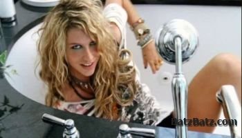 Ke$ha  The Videography 2008-2011 (2011) DVDRip