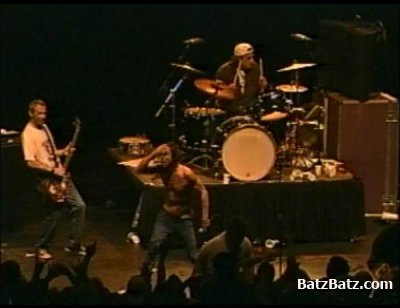 Iggy & the Stooges - Live in Detroit 2003 (DVD5)