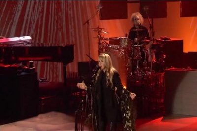 Stevie Nicks - Live In Chicago 2009 (AVI)