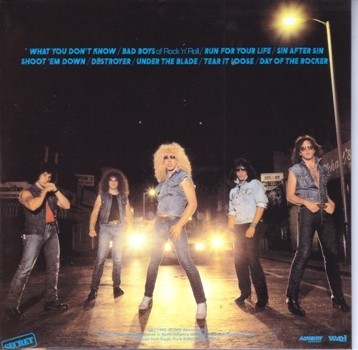 Twisted Sister - Under The Blade 1982 (Armoury/Ward Rec. Japan, SHM-CD 2011) lossless