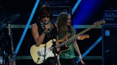 Jeff Beck with Buddy Guy - Let Me Love You Baby (2010) (Video)