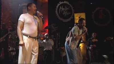 Earth, Wind & Fire - Live at Montreux 1997 (2009) BDRip