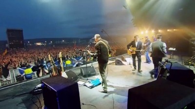 Runrig -  Party on the Moor: 40th Anniversary Concert 2014 BDRip