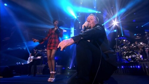 Simple Minds - Celebrate: Live At The SSE Hydro Glasgow 2014 (BDRip 1080p)