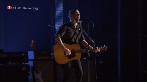 Bryan Adams - In Concert Toronto 2014 (2015) [HDTV 1080p]