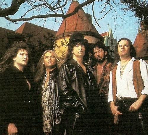 Blackmore Rising