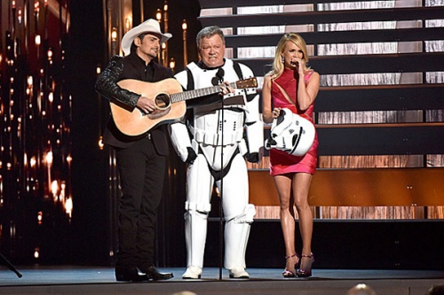       -  CMA Awards  2015