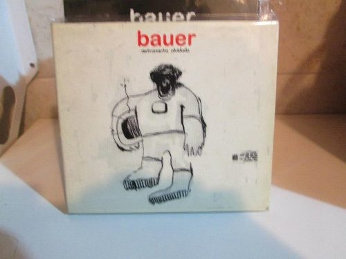 Bauer - Astronauta Olvidado 2004