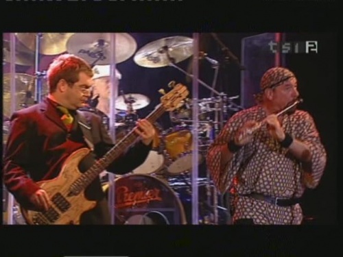 Jethro Tull - Lugano Estival Jazz 2005 (DVD5)