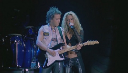 Shakira - Live & off record (2004)